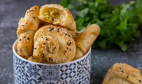 Фото блюда: Булочки с сыром и яйцом