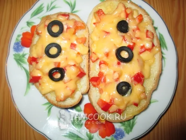 Фото блюда: Горячий бутерброд а-ля брускетта