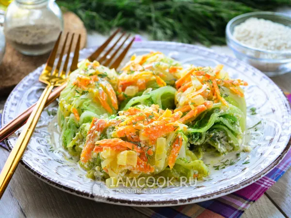 Фото блюда: Голубцы из пекинской капусты в сметанном соусе