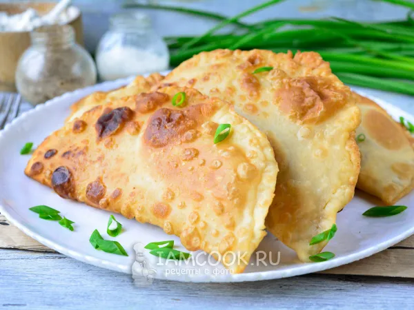 Фото блюда: Чебуреки со шпинатом