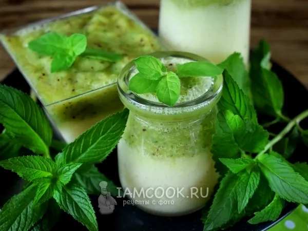 Фото блюда: Смузи с консервированным ананасом и киви