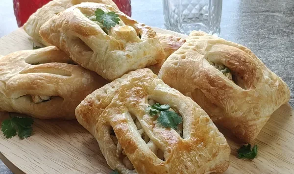 Фото блюда: Слойки с курицей в аэрогриле