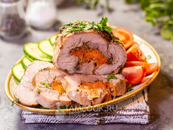 Фото блюда: Рулет из индейки с морковью и сыром