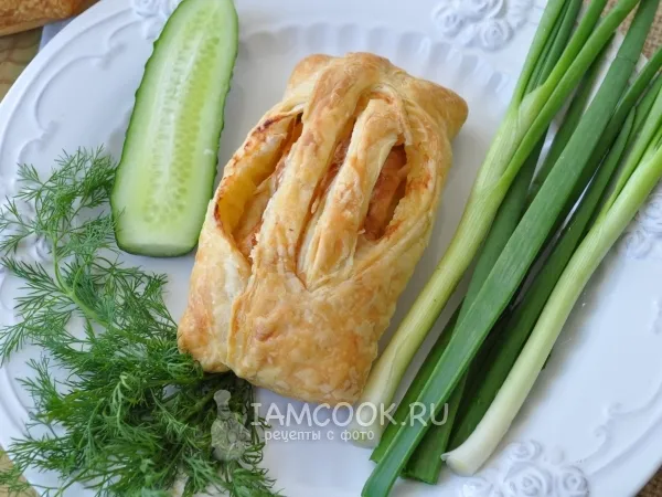 Фото блюда: Горбуша, запечённая в слоёном тесте