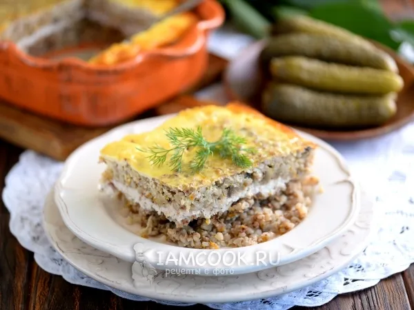 Фото блюда: Запеканка из гречки с фаршем в духовке