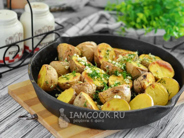 Фото блюда: Бэби картофель в духовке с чесноком