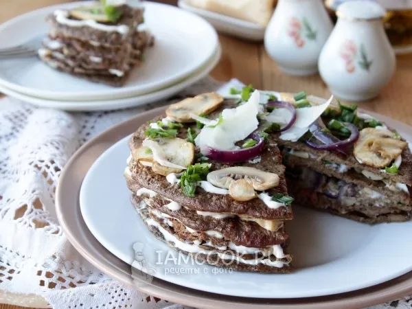 Фото блюда: Печеночный торт с грибами