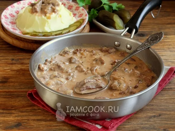 Фото блюда: Бефстроганов из говядины со сливками (классический рецепт)