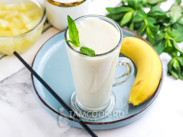 Фото блюда: Смузи из ананаса и банана (на кефире)