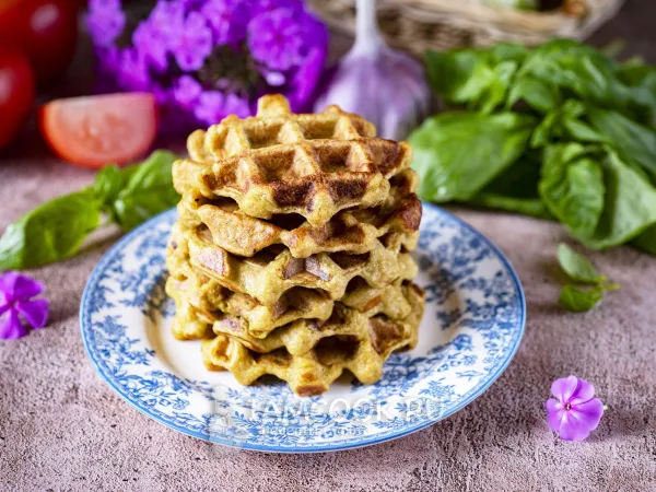 Фото блюда: Кабачковые вафли в мультипекаре