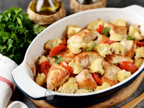 Фото блюда: Индейка с цветной капустой в духовке