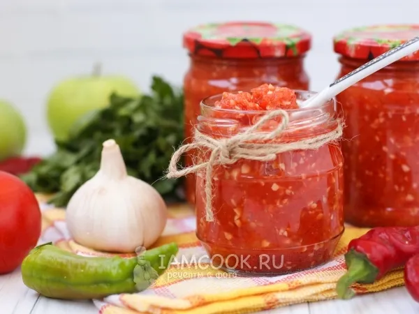 Фото блюда: Острая аджика с яблоками на зиму