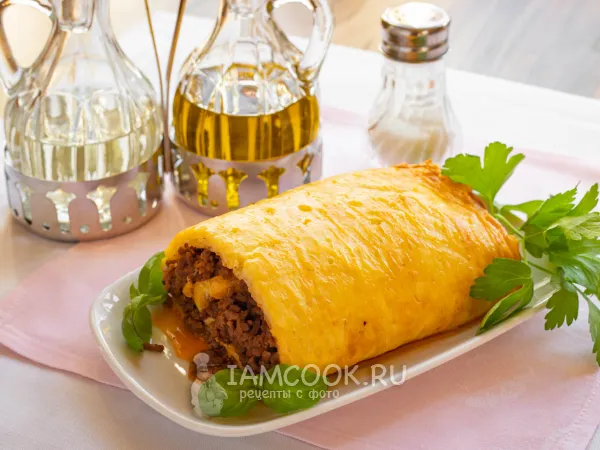 Фото блюда: Рулет из фарша с сыром в духовке