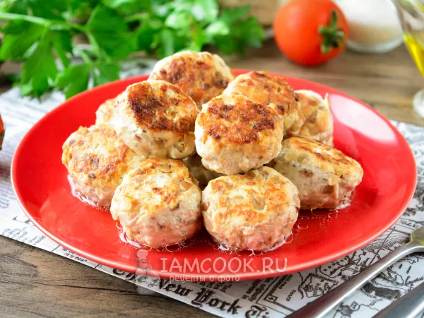 Фото блюда: Куриные тефтели с гречкой