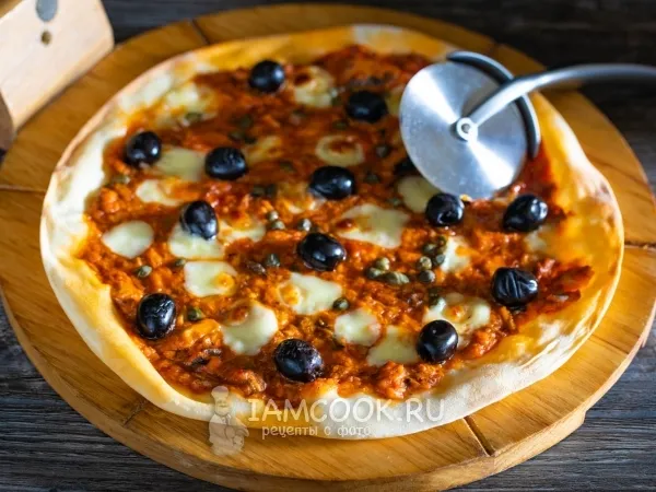 Фото блюда: Пицца с рыбными консервами