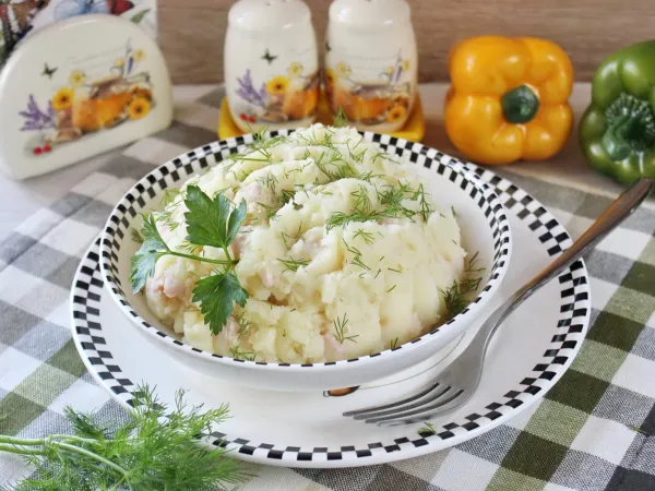 Фото блюда: Картофельное пюре с колбасой