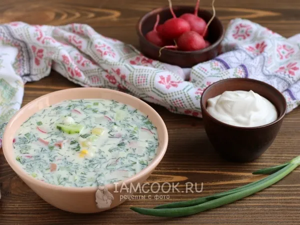 Фото блюда: Окрошка на кефире с минералкой и сосисками