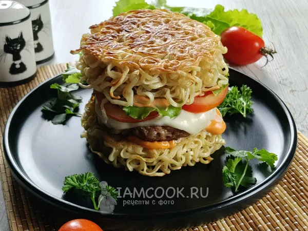 Фото блюда: Рамен-бургер
