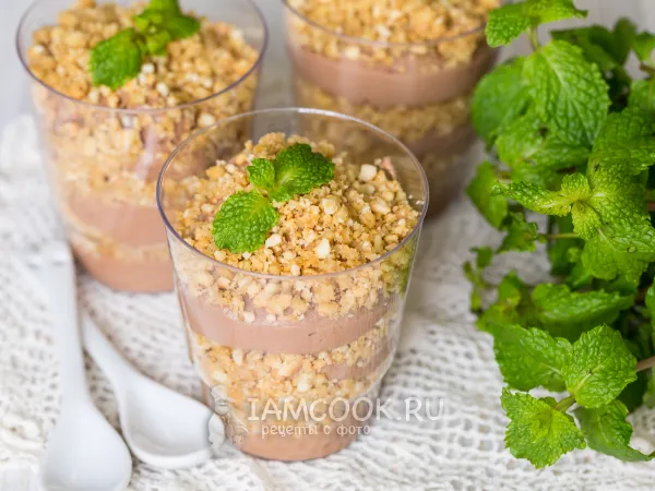 Фото блюда: Шоколадно-ореховый десерт