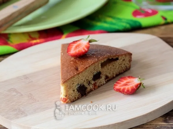 Фото блюда: Манник на кефире с изюмом