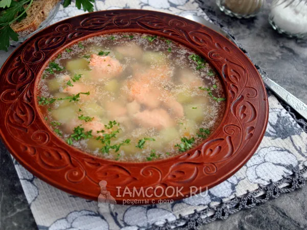 Фото блюда: Уха из красной рыбы (форели) в мультиварке