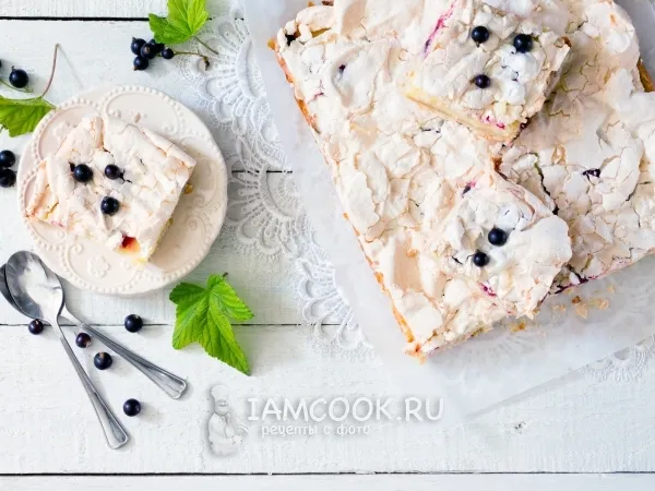 Фото блюда: Пирог с черной смородиной