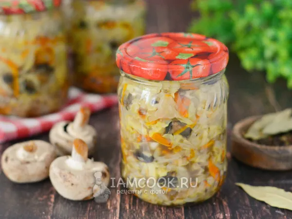 Фото блюда: Солянка с шампиньонами и капустой на зиму