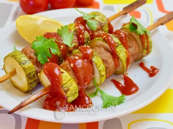 Фото блюда: Кебаб из кабачка и фарша