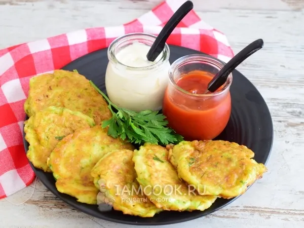 Фото блюда: Оладьи из кабачков на кефире