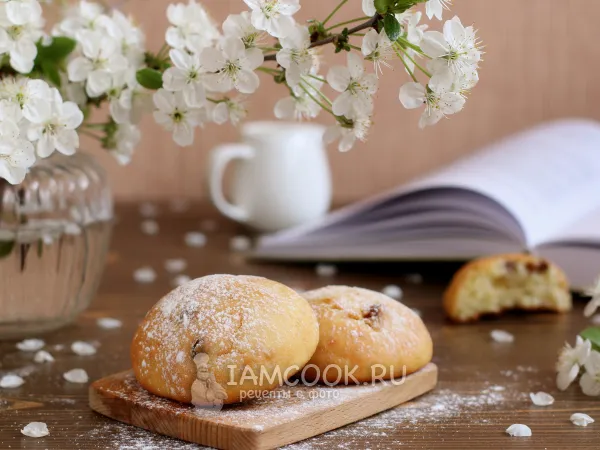 Фото блюда: Творожные булочки с изюмом (бездрожжевые)
