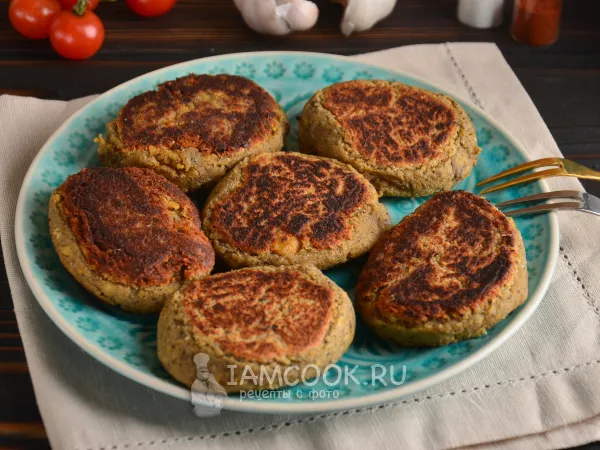 Фото блюда: Котлеты из нута с грибами